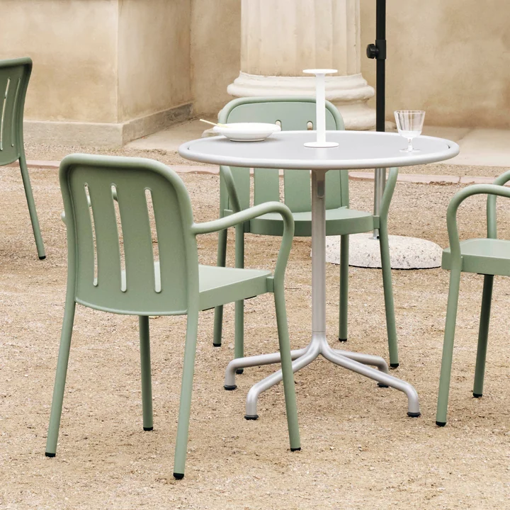 HAY - Deville Chaise avec accoudoirs, thyme green et table, silver grey