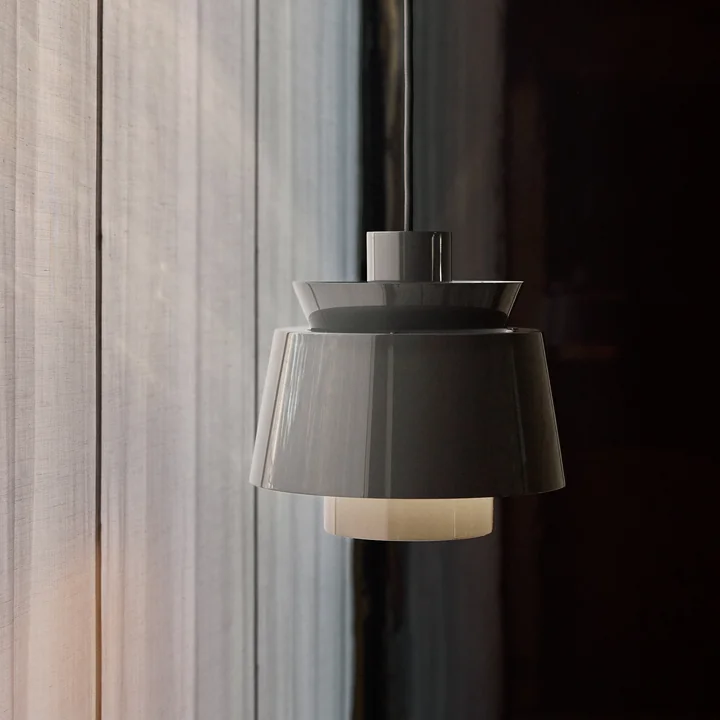 & Tradition - Utzon Lampe suspendue JU1, gris pierre