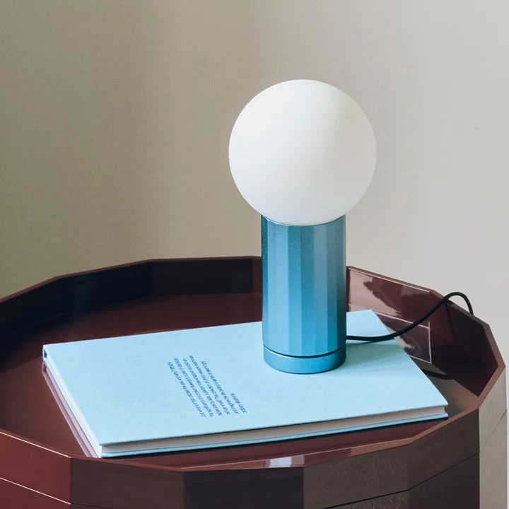 HAY - Turn On LED Lampe de table, bleu