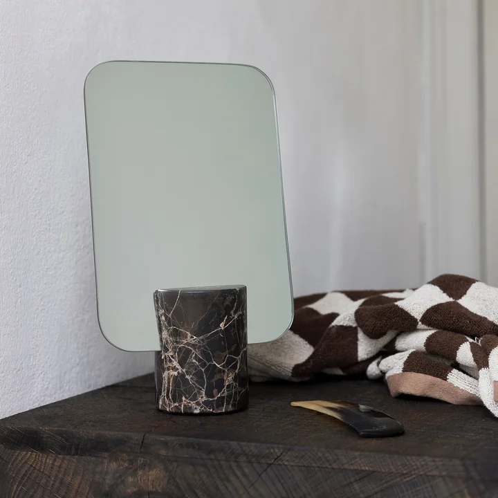 Mette Ditmer - Marble Miroir, 18 x 30 cm, Ø 8 cm, brun