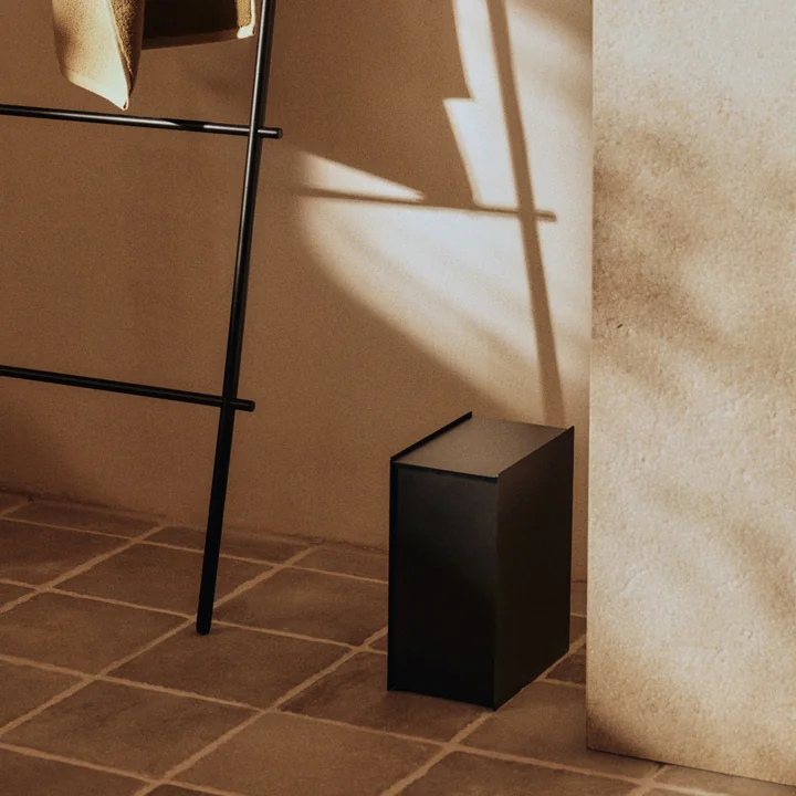 Ferm Living - Sama Poubelle, noir