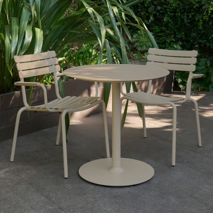 HOUE - Pico Table de jardin, Ø 74 cm, piétement rond, beige