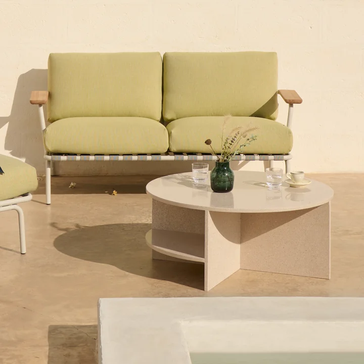 Muuto - Halves Table basse, light taupe terrazzo