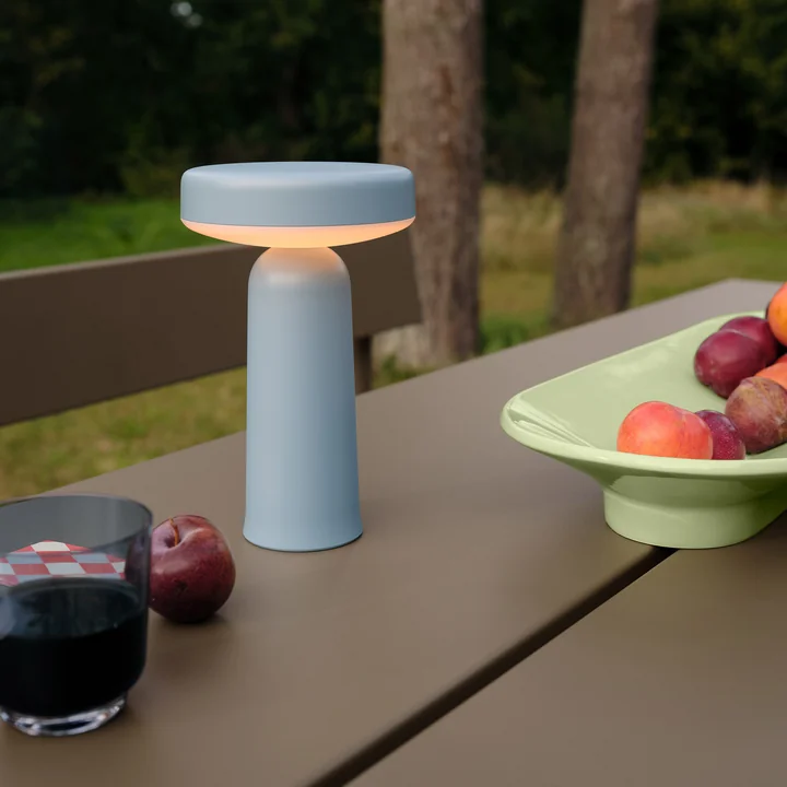 Muuto - Ease Portable LED Outdoor Lampe à batterie, bleu clair