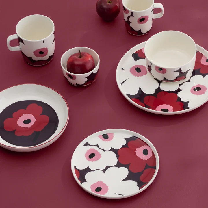Marimekko - Collection Unikko, blanc / prune / canneberge / rose
