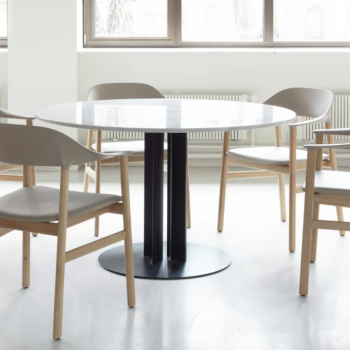 Normann Copenhagen - Table « Scala », Ø 130 x H 75 cm, marbre blanc