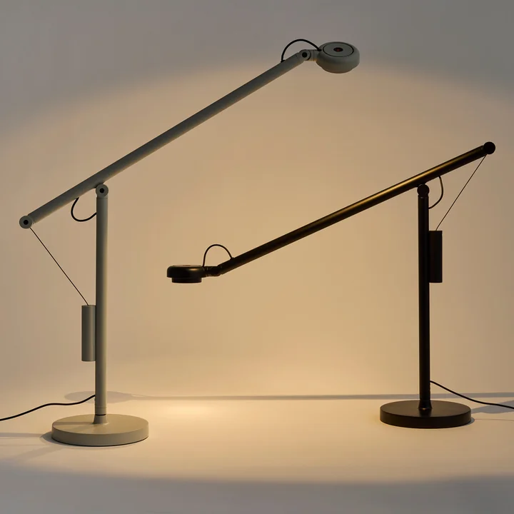 HAY - Lampe de bureau « Fifty-Fifty », gris cendré et noir mat