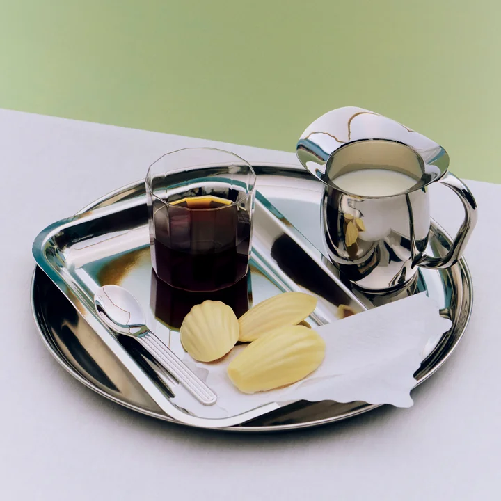 HAY - Plateau de service rond « Essential Steel », taille moyenne, et plateau rectangulaire, en acier inoxydable