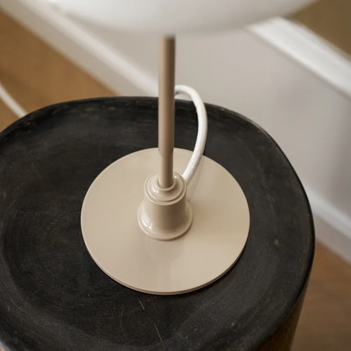 Louis Poulsen - Lampe de table PH 2/1 Glossy, beige
