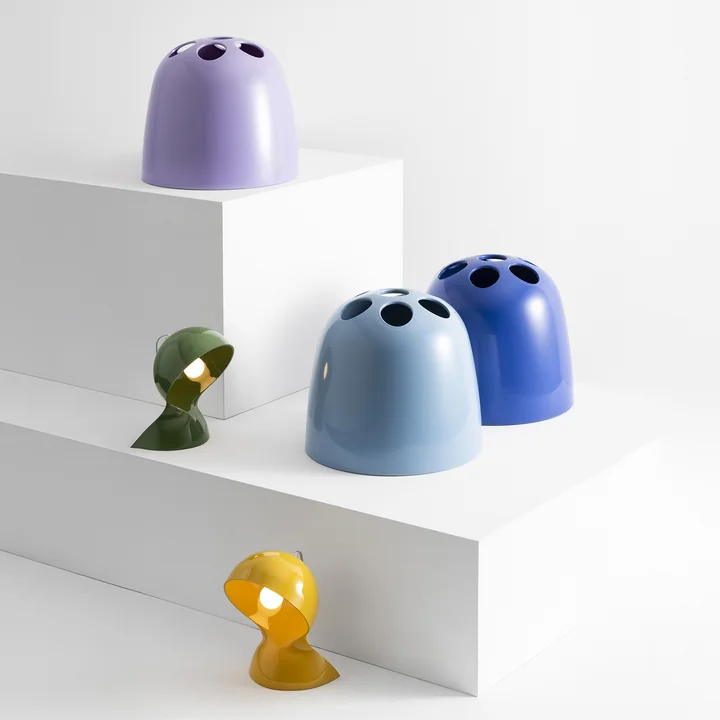 Artemide - Lampe de table « Dalù » et porte-parapluies « Dedalo », édition Color Matt