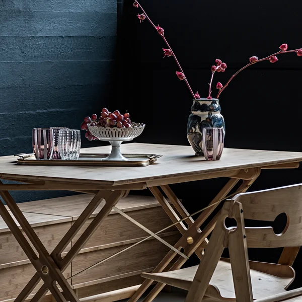 La table pliante Field de We Do Wood