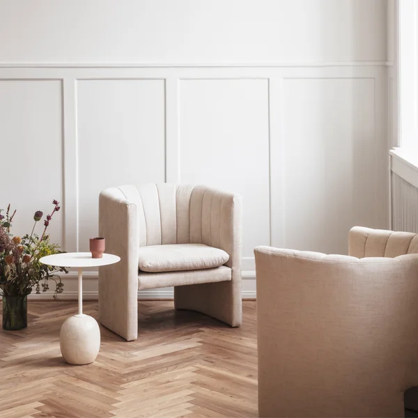 Lato Table d'appoint et fauteuil Loafer de & Tradition