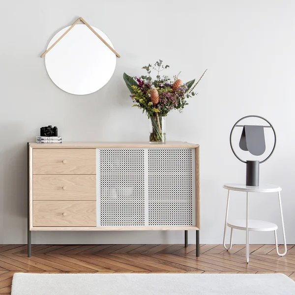 Gabin Sideboard avec tiroirs de Hartô en chêne / gris clair (RAL 7035)
