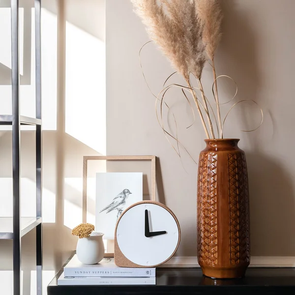 Puik - Horloge de table Clork, naturel